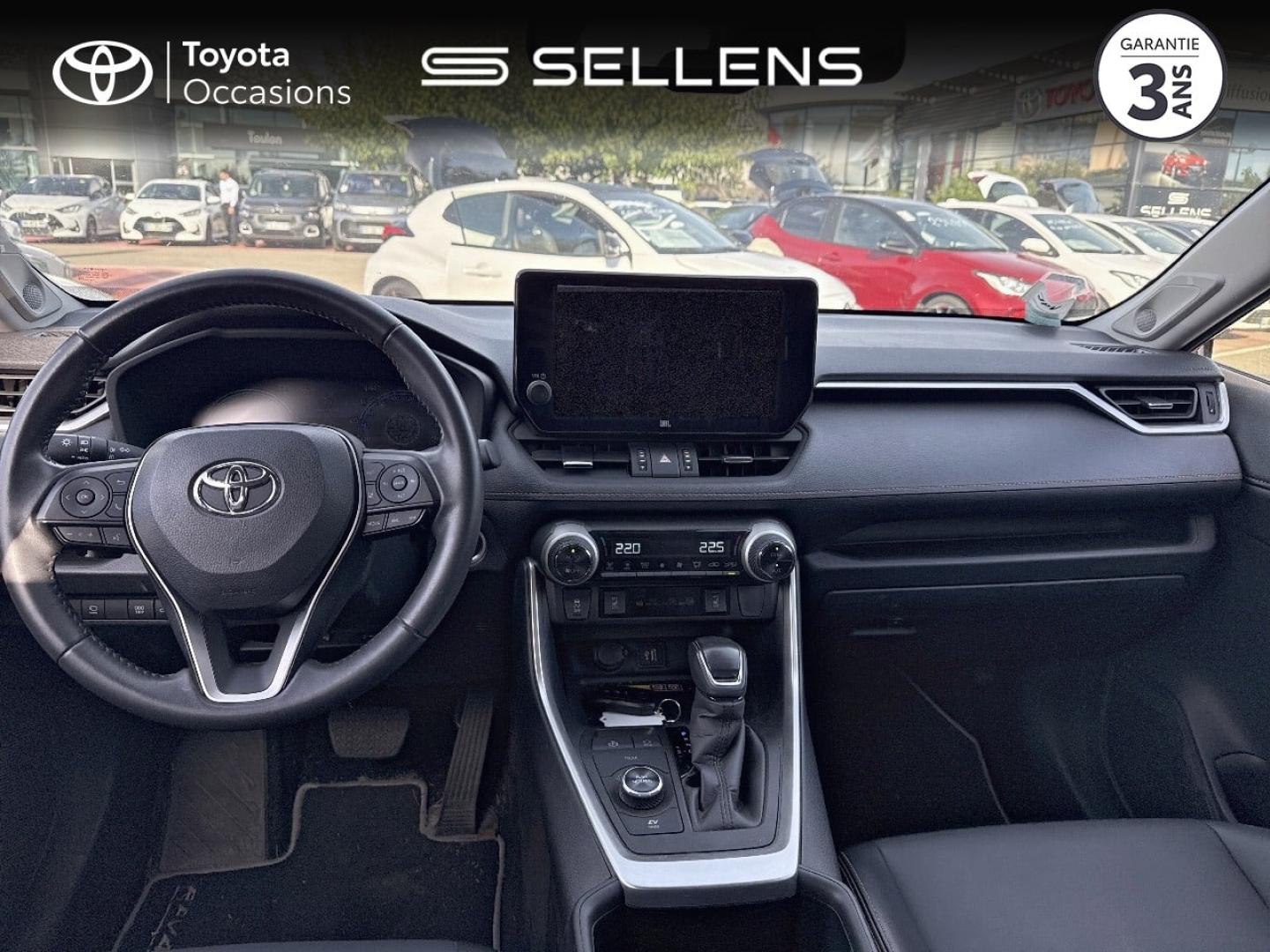 TOYOTA RAV4 2.5 Hybride 222ch Trail AWD-i MY22 - photo 8