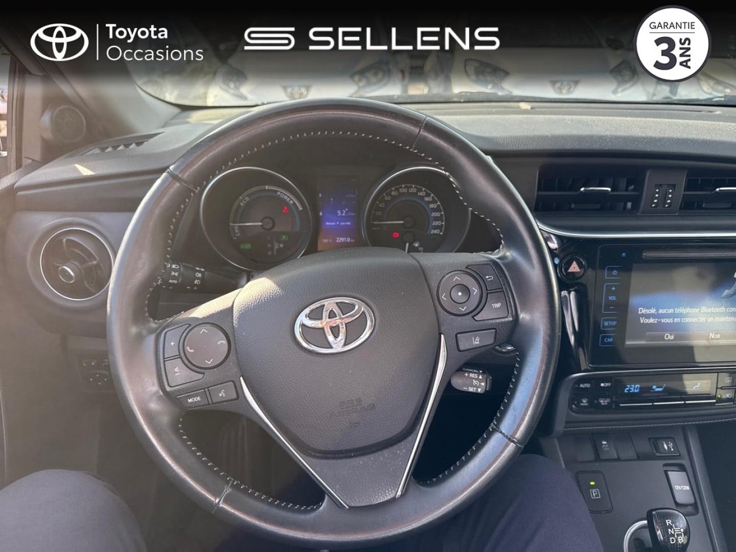 TOYOTA Auris HSD 136h Design - photo 13