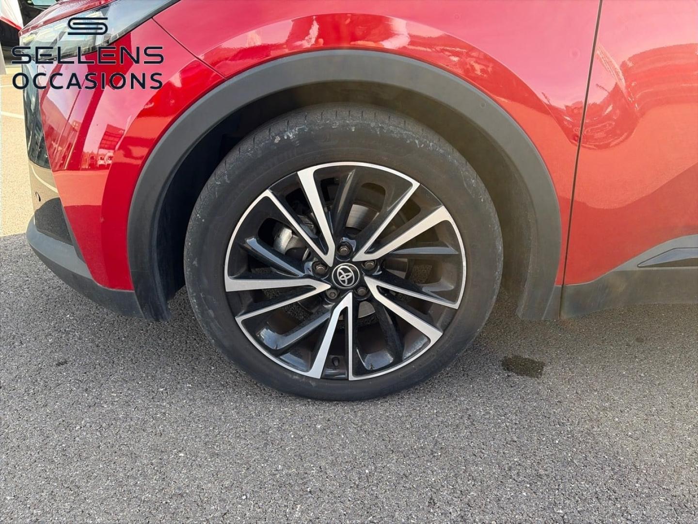 TOYOTA C-HR 2.0 Hybride 200ch Collection NG23 - photo 13