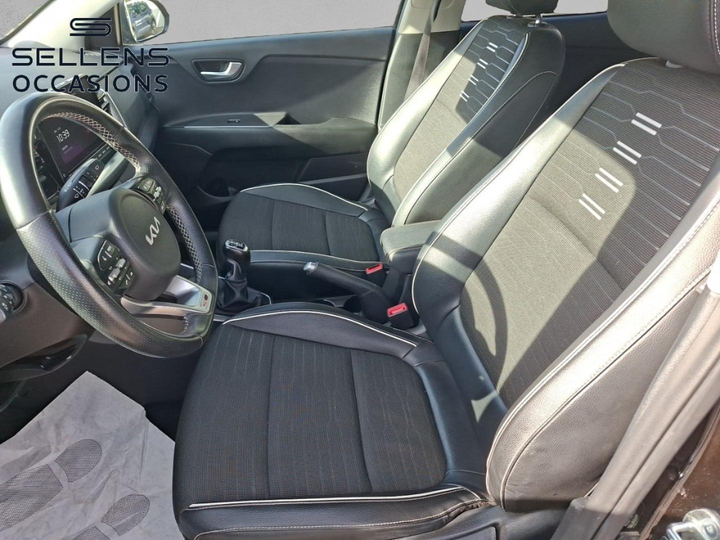 KIA Stonic 1.0 T-GDi 100ch GT Line - photo 11