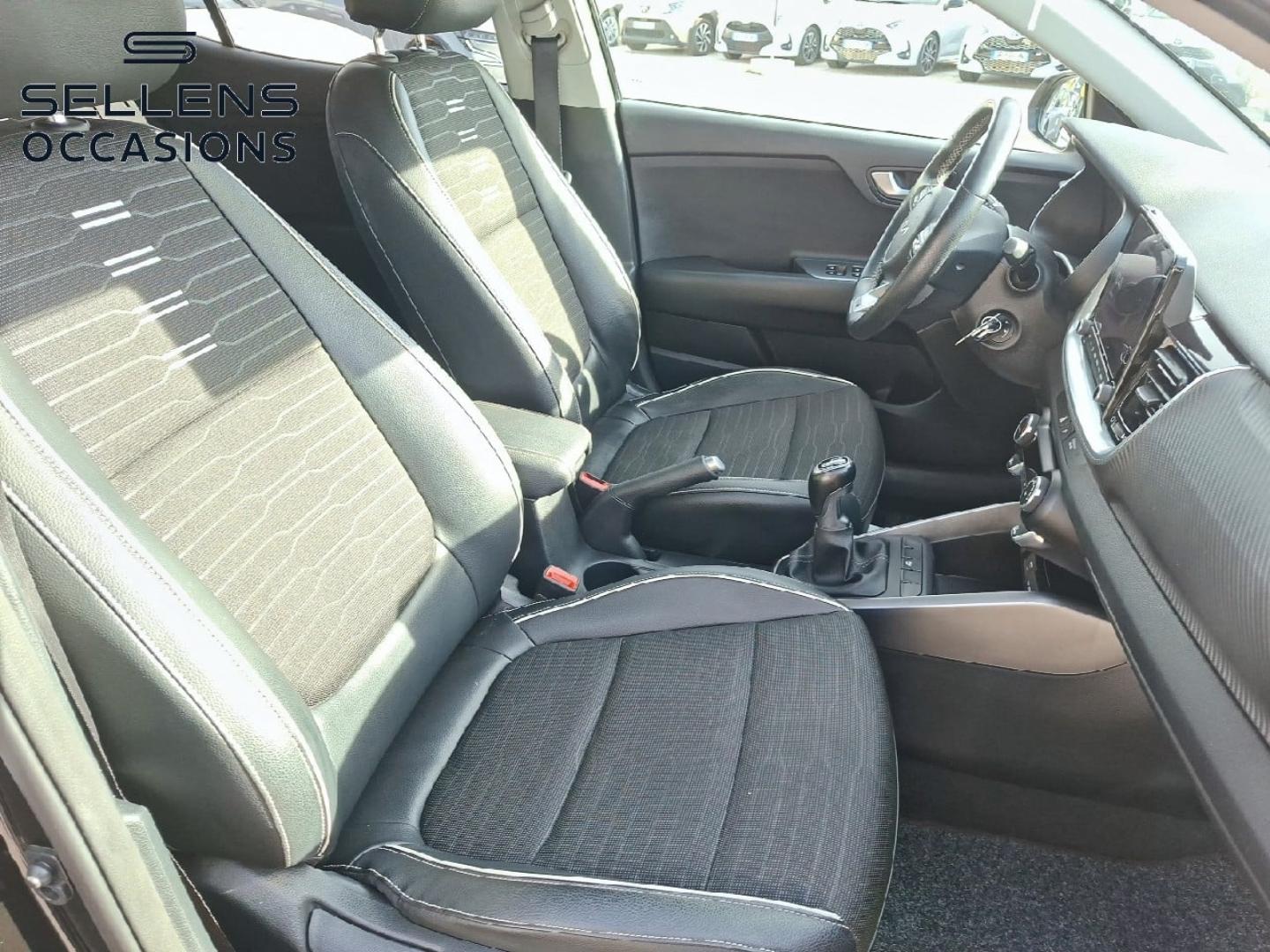 KIA Stonic 1.0 T-GDi 100ch GT Line - photo 20