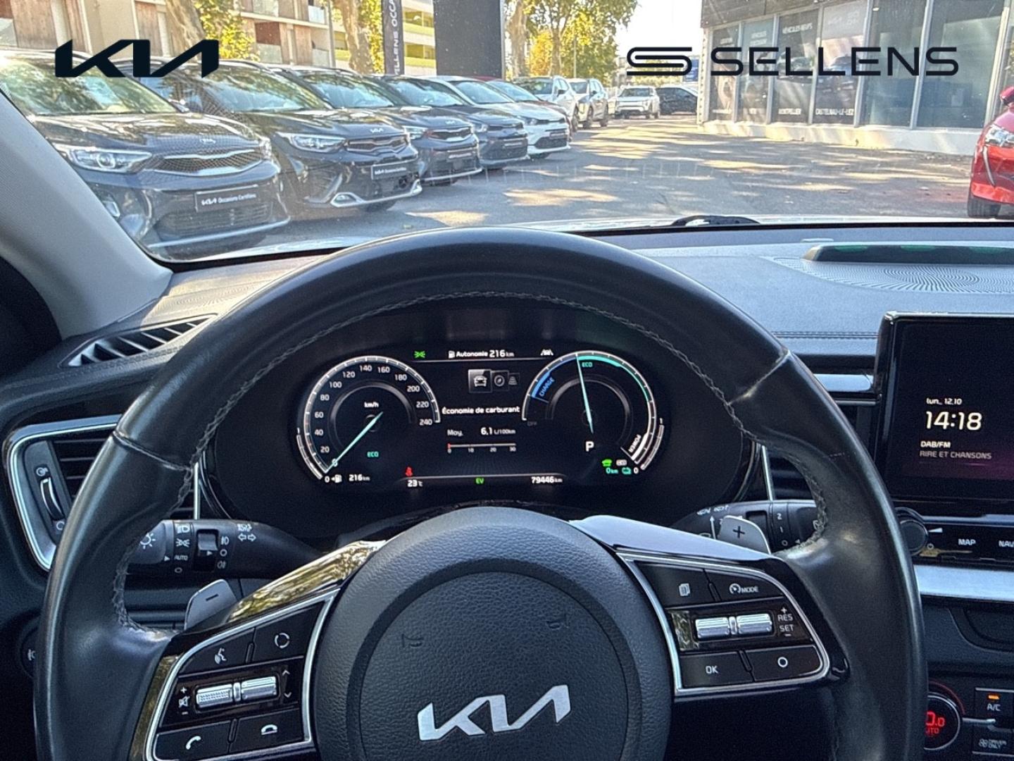 KIA XCeed 1.6 GDi 105ch + Plug-In 60.5ch Black & White Edition DCT6 MY22 - photo 19