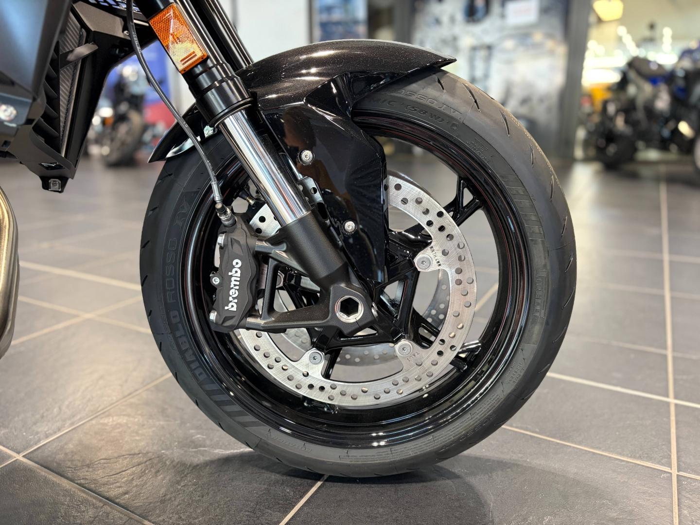 BMW F F 900 R 2025 - photo 2