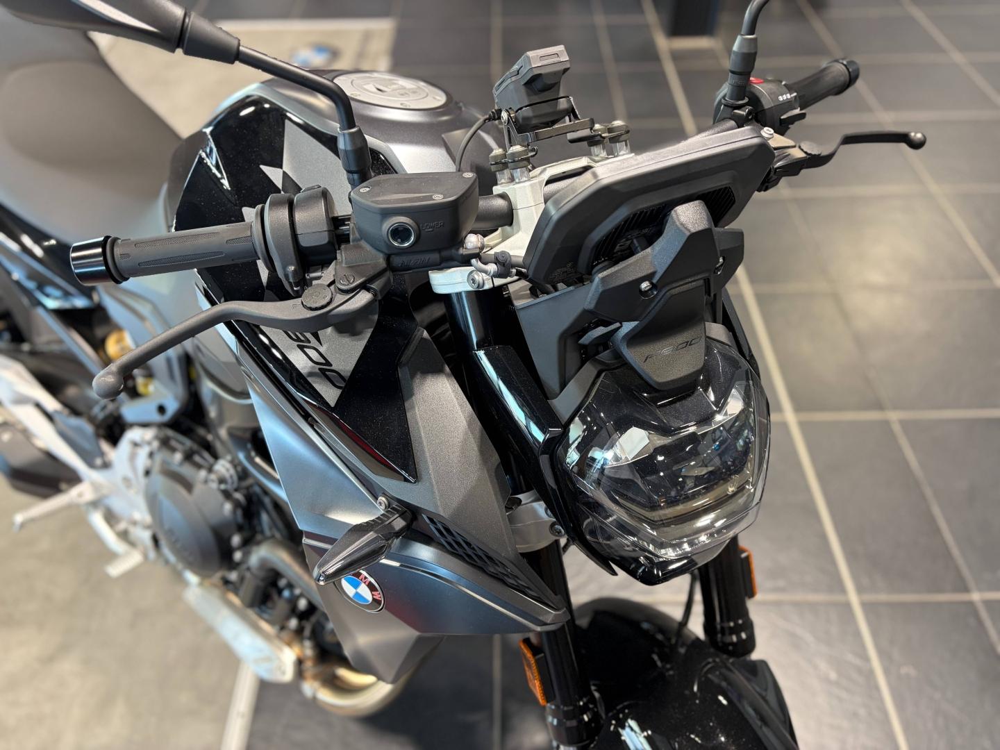 BMW F F 900 R 2025 - photo 3