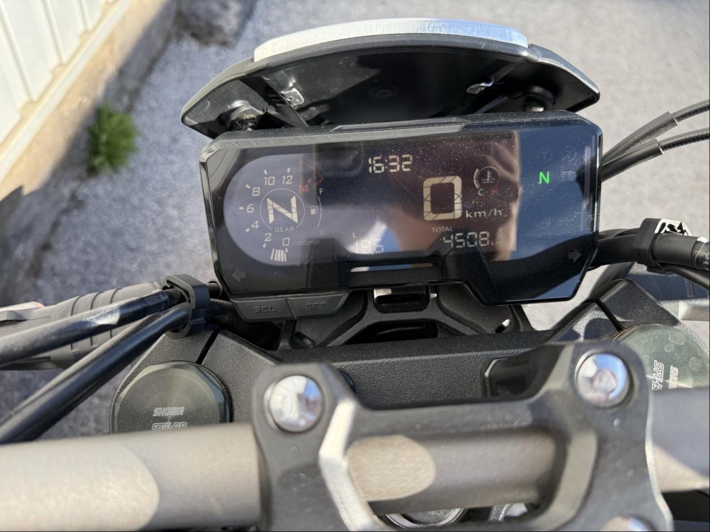 HONDA CB CB 650 R Garantie 12 mois - photo 7