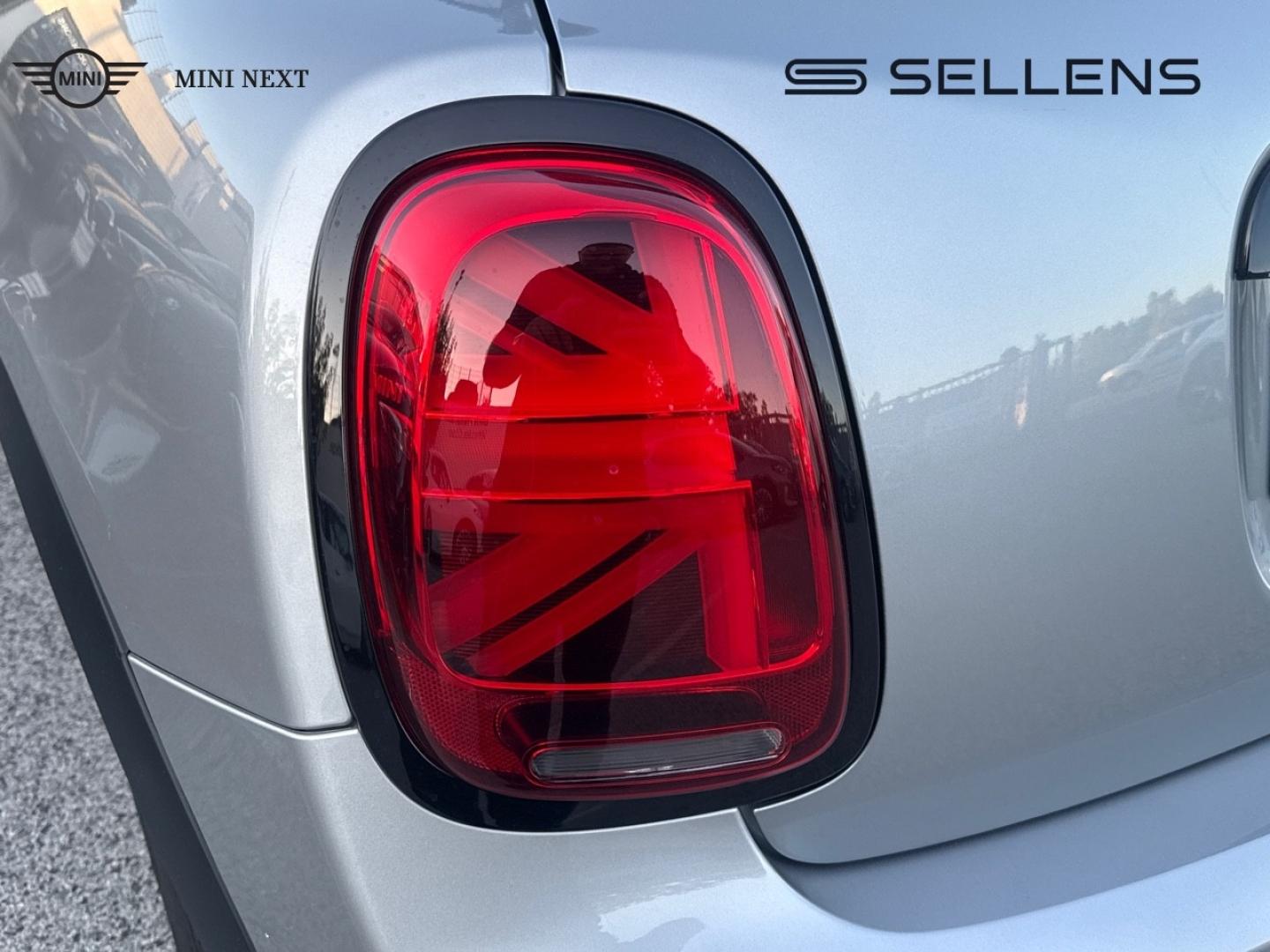 MINI Mini 5 Portes Cooper 136ch Edition Premium Plus BVA7 - photo 10