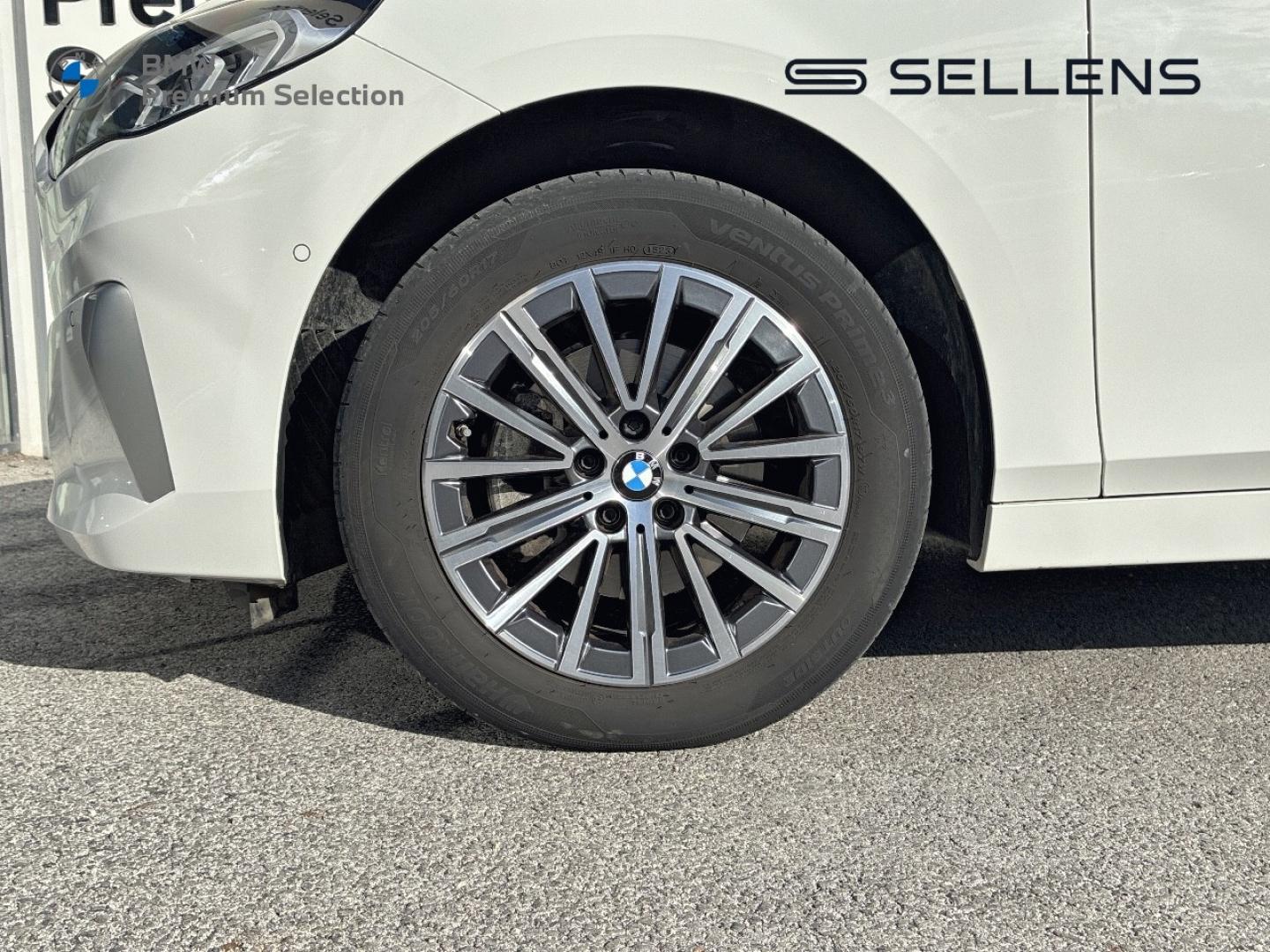 BMW Série 2 ActiveTourer 218i 136ch Luxury DKG7 - photo 8