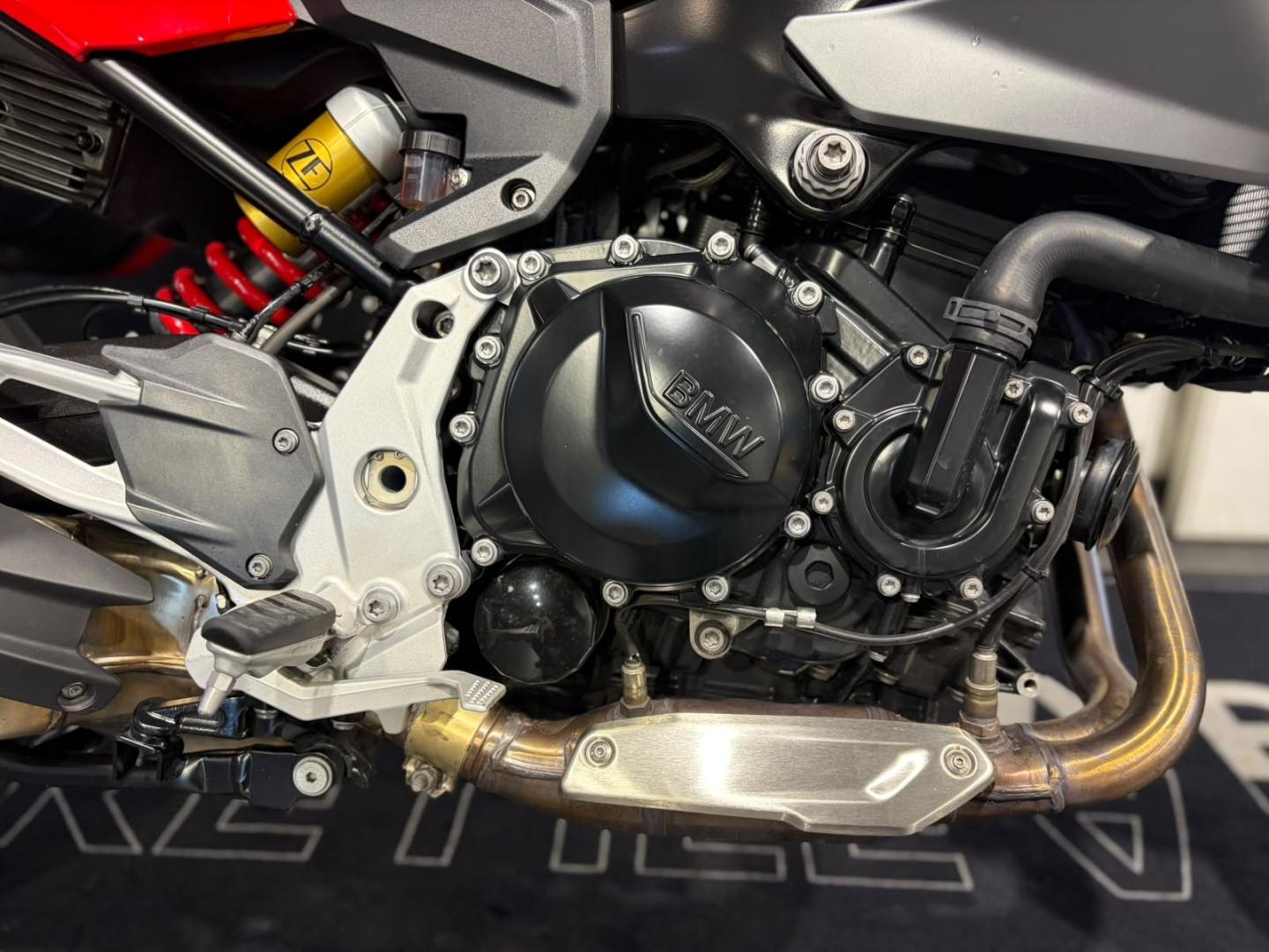 BMW F 900 XR A2 - photo 7