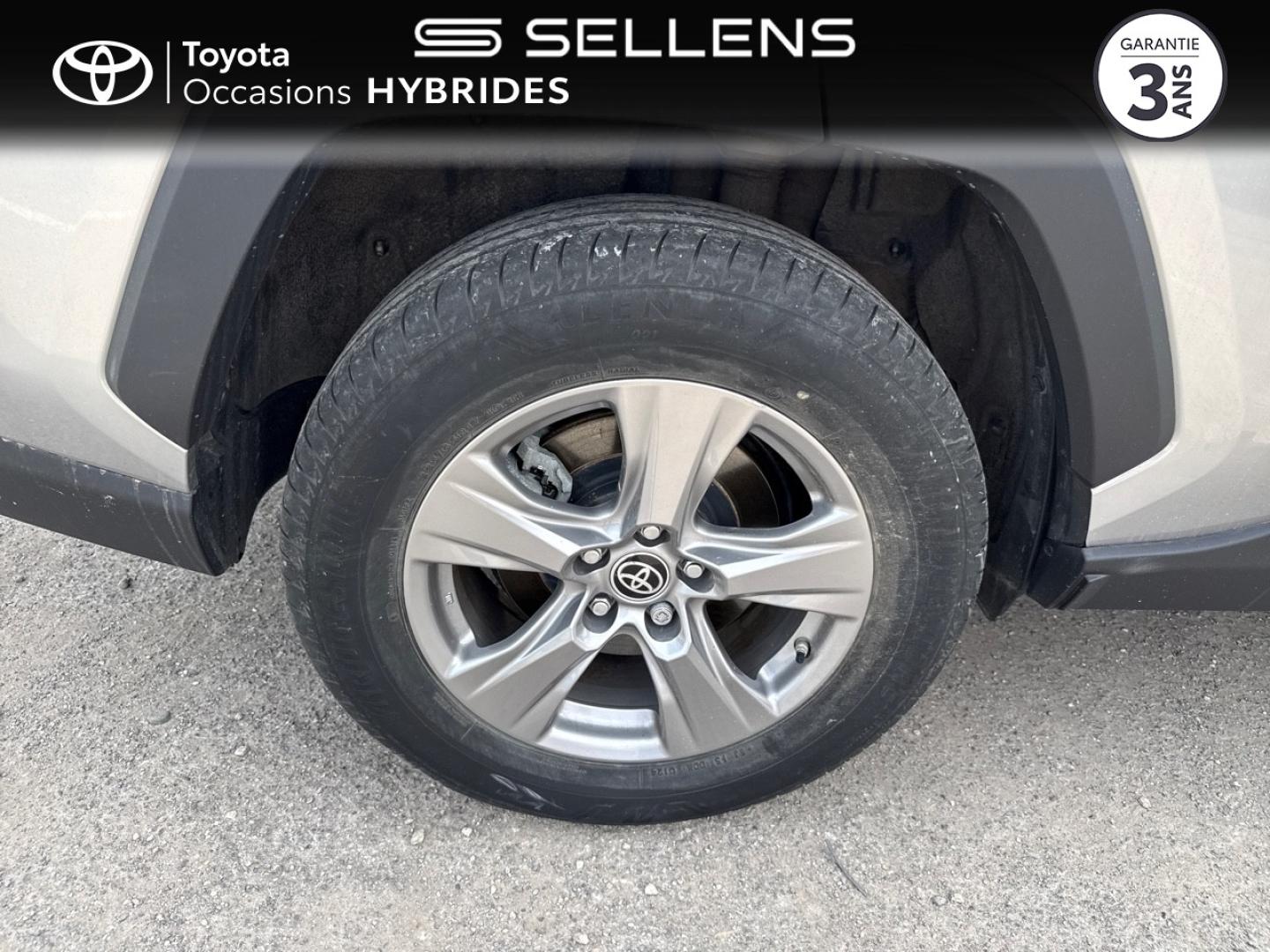 TOYOTA RAV4 2.5 Hybride 218ch Dynamic Business 2WD Toyota Experience MY24 - photo 16