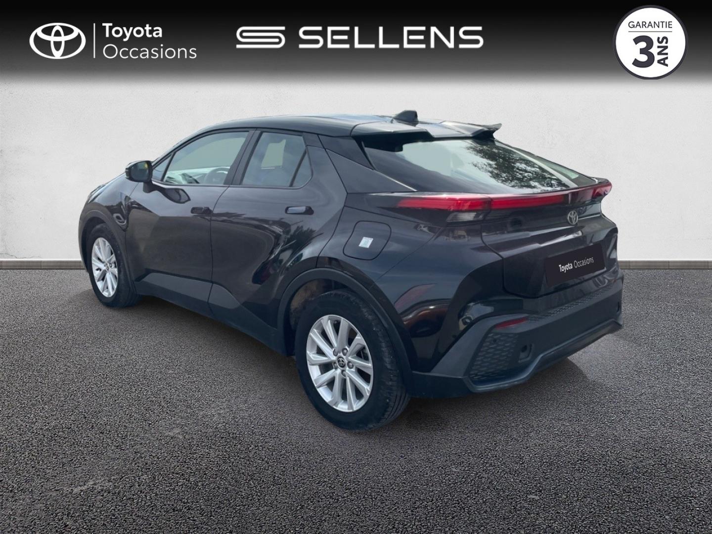 TOYOTA C-HR 1.8 Hybride 140ch Dynamic - photo 2