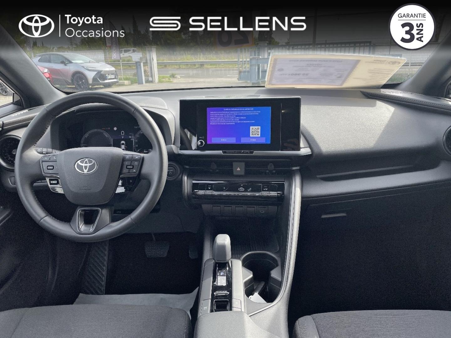 TOYOTA C-HR 1.8 Hybride 140ch Dynamic - photo 8