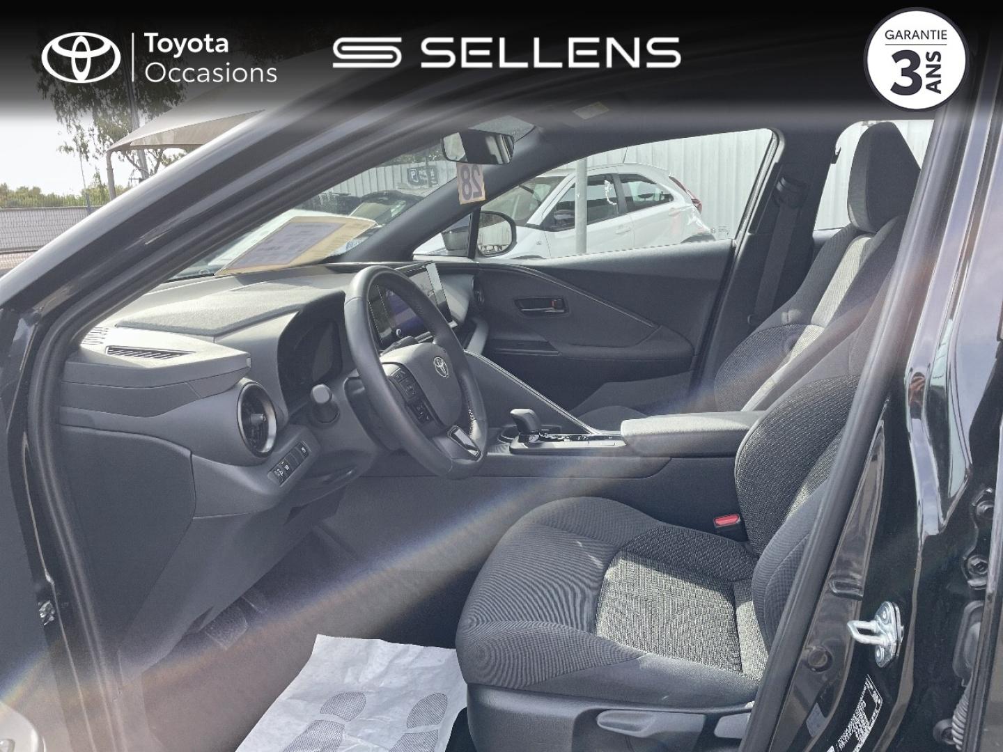 TOYOTA C-HR 1.8 Hybride 140ch Dynamic - photo 11