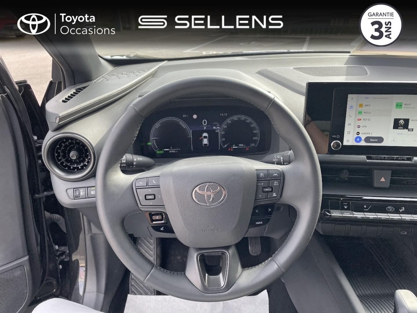 TOYOTA C-HR 1.8 Hybride 140ch Dynamic - photo 9