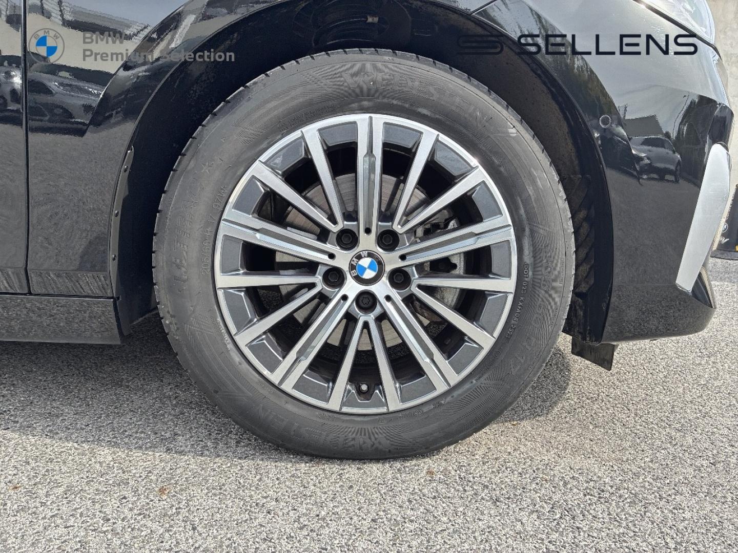 BMW Série 2 ActiveTourer 218i 136ch Luxury DKG7 - photo 8