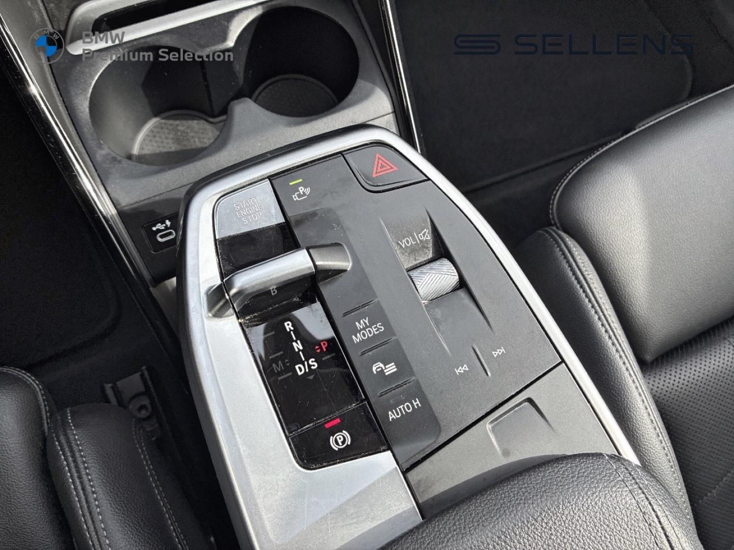 BMW Série 2 ActiveTourer 218i 136ch Luxury DKG7 - photo 18